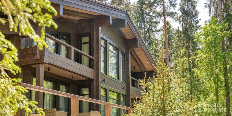 Двухэтажный дом из клееного бруса с террасой и балконом по проекту Австрия v4 - фото 12 на сайте Holz House